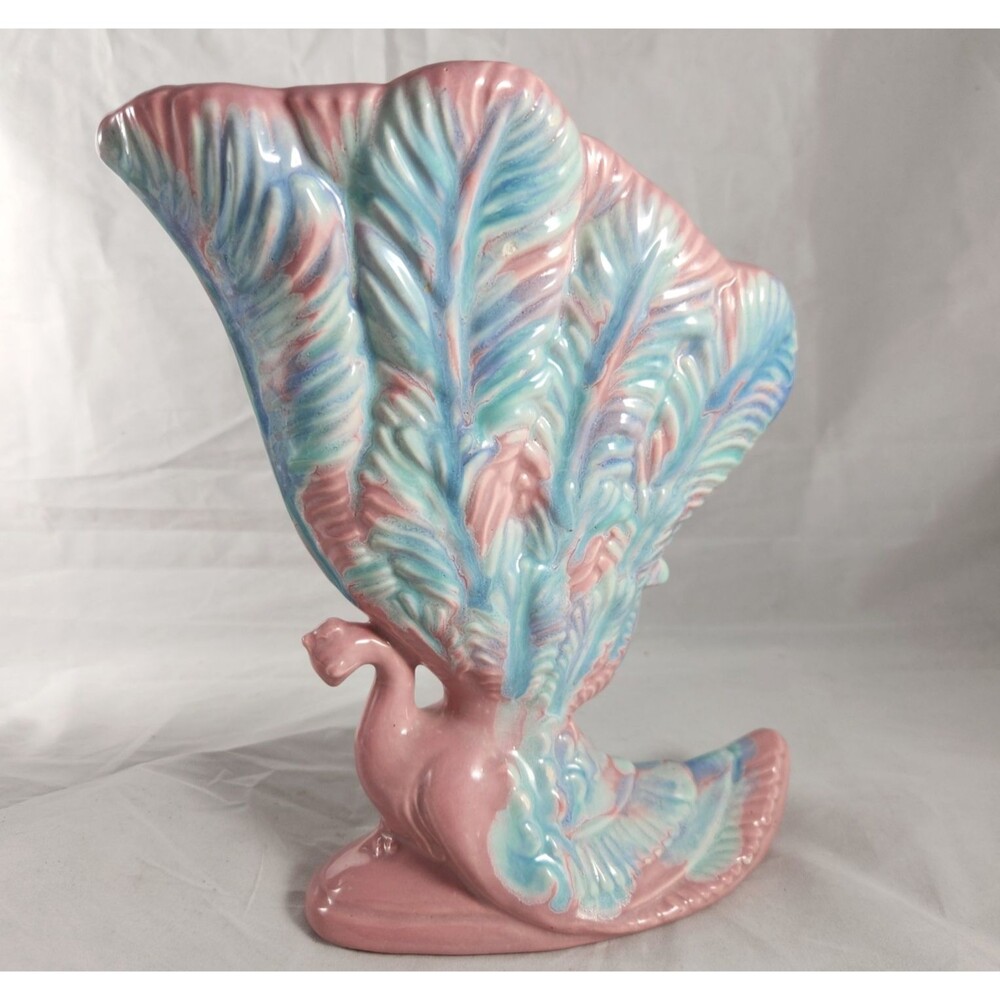 Royal Haeger R-712 Seated Peacock Fan Vase Mauve Agate Art Pottery c. 1950s-60s
